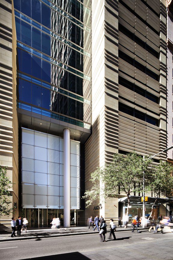 Liberty Place лучший офис 2014